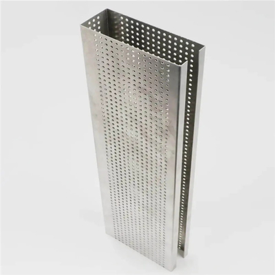 40x80mm एल्युमिनियम मेटल सीलिंग यू शेप एकॉस्टिक सीलिंग बैफल