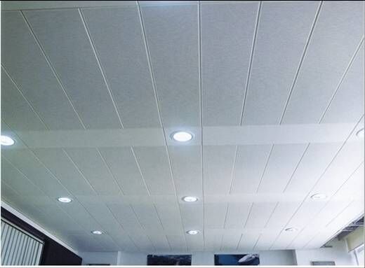 निलंबित छत सहायक उपकरण मिल फिनिश्ड हुक ऑन जे टाइप ड्रॉप सीलिंग बार